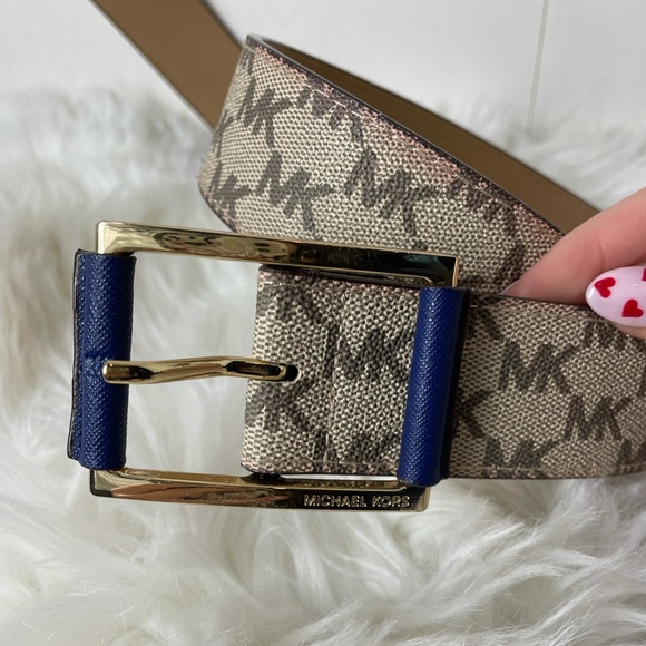Micheal Kors Belt - Picture 1 of 3